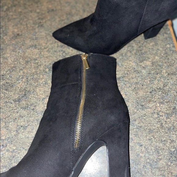 Booties - Picture 3 of 4